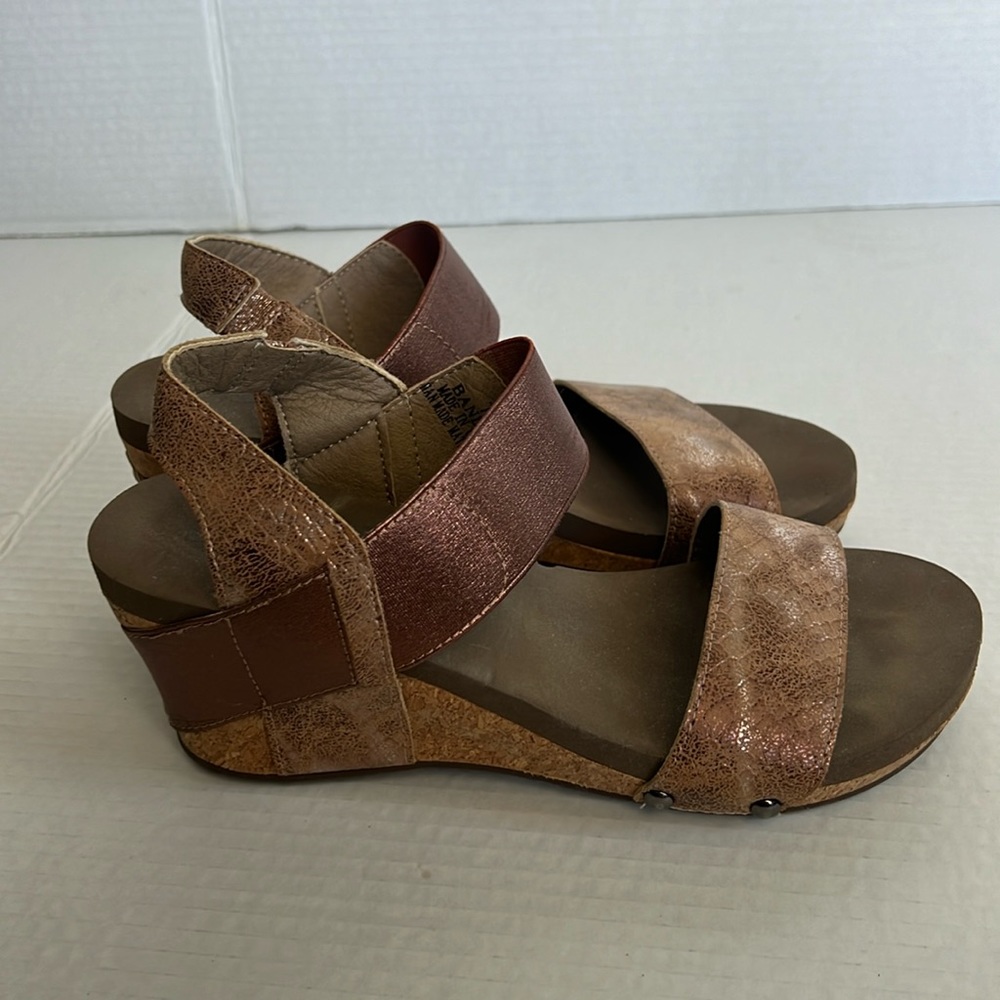 Corkys Women's Sandals in Bronze and Tan